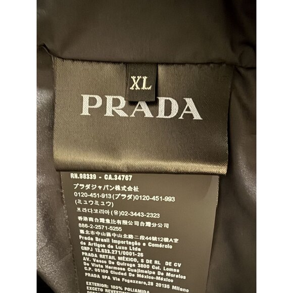 Prada XL Black Hooded Puffer Jacket With Graphene Padding Technology & Zipper Cl - Picture 5 of 16